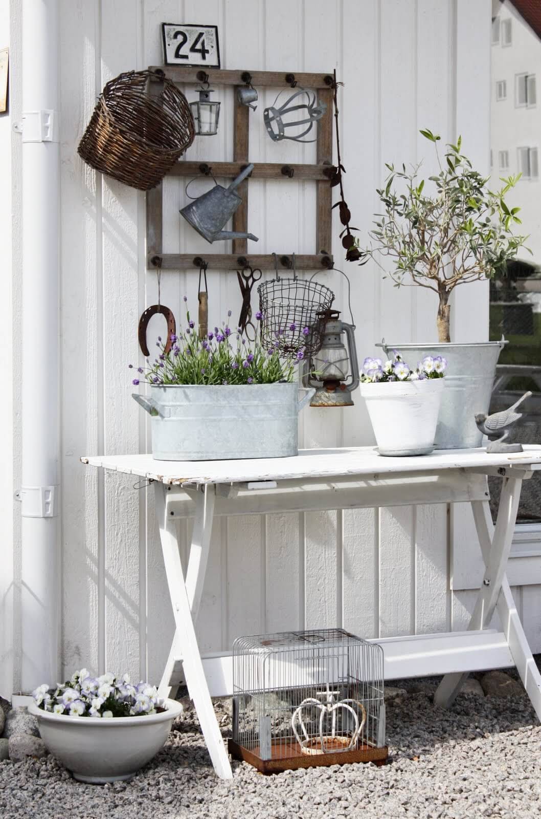 Best Vintage Garden Decor Ideas