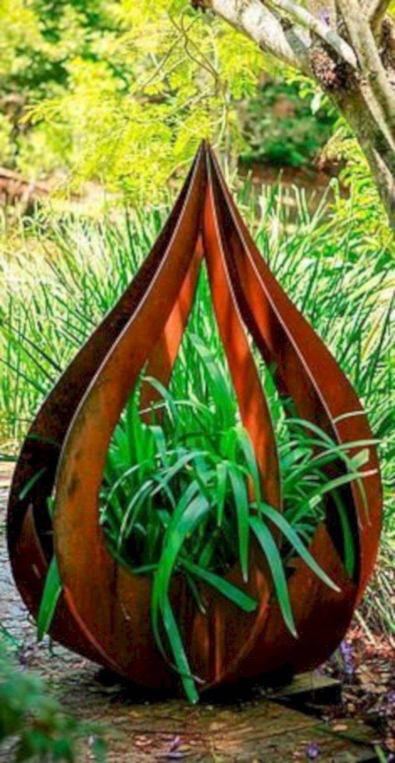 Metal Garden Art Ideas