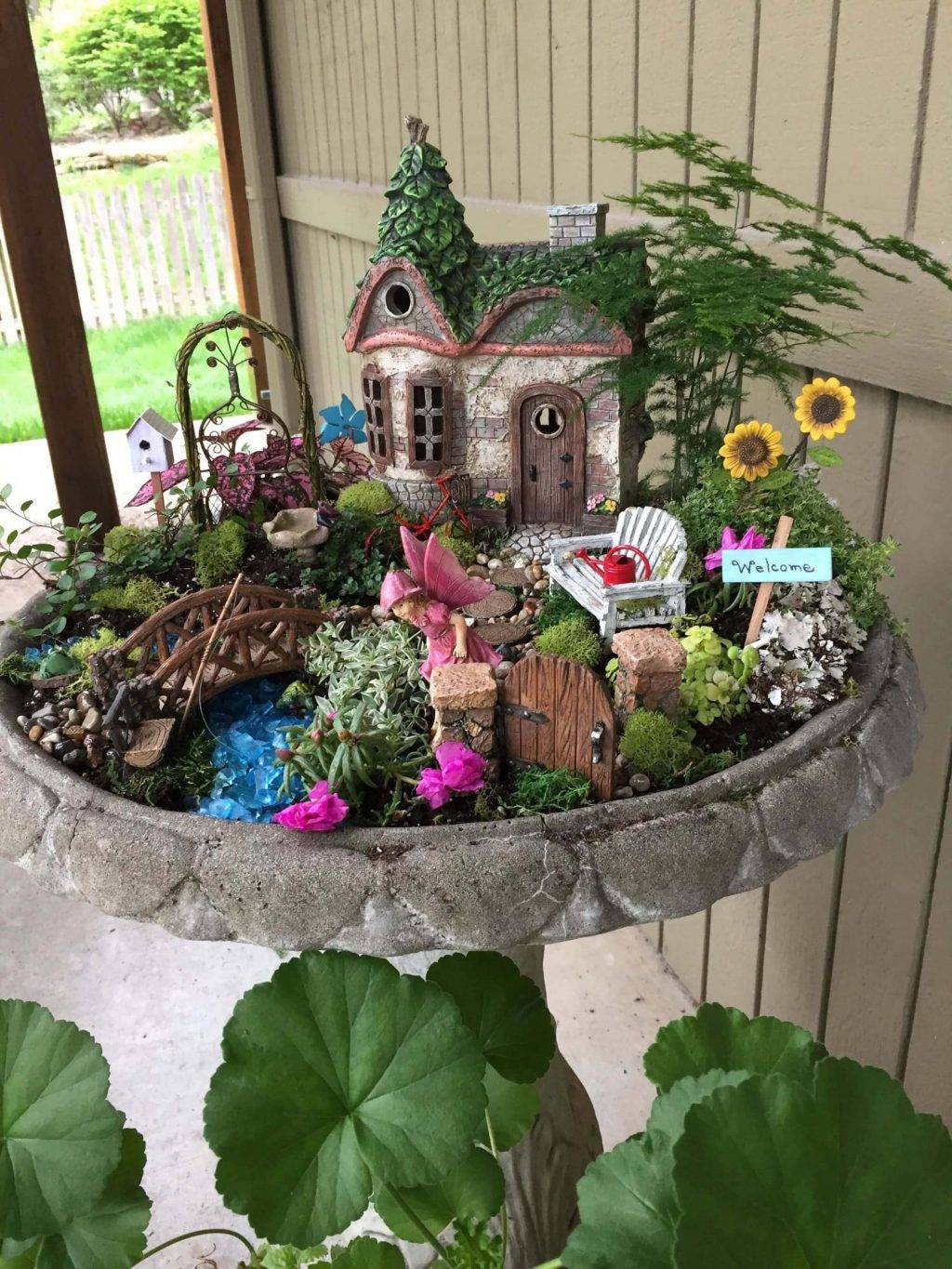 Stunning Fairy Garden Decor Ideas