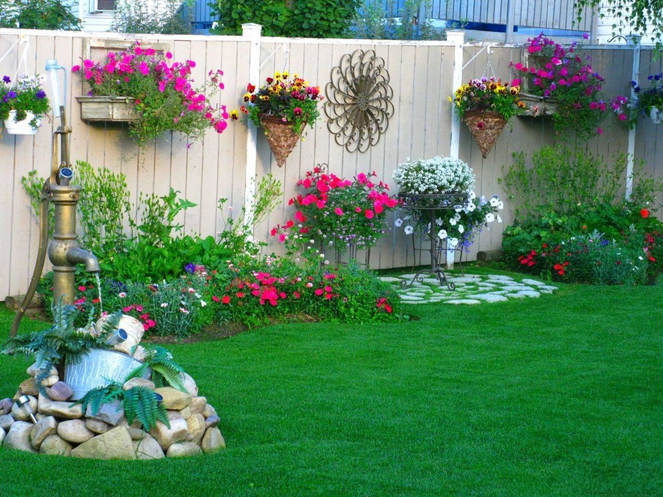 Backyard Garden Design Ideas