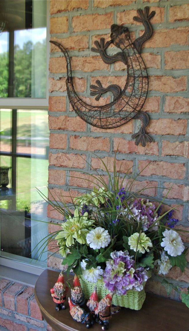 Outdoor Wall Decorations
