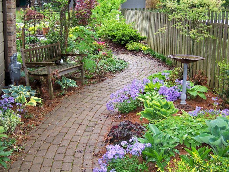 Rustic Front Yard Landscaping Ideas