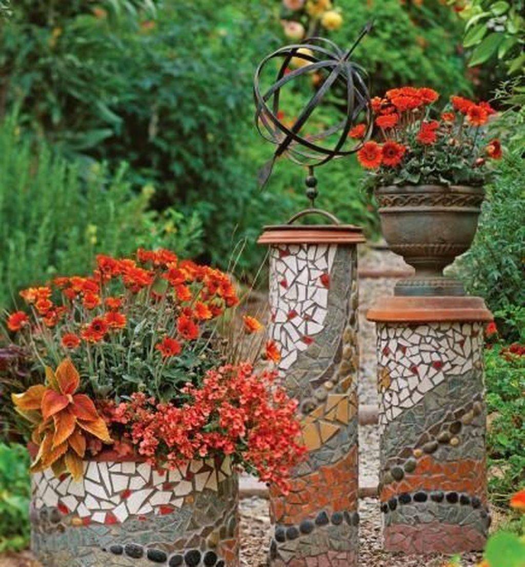 Pretty Vintage Garden Decor