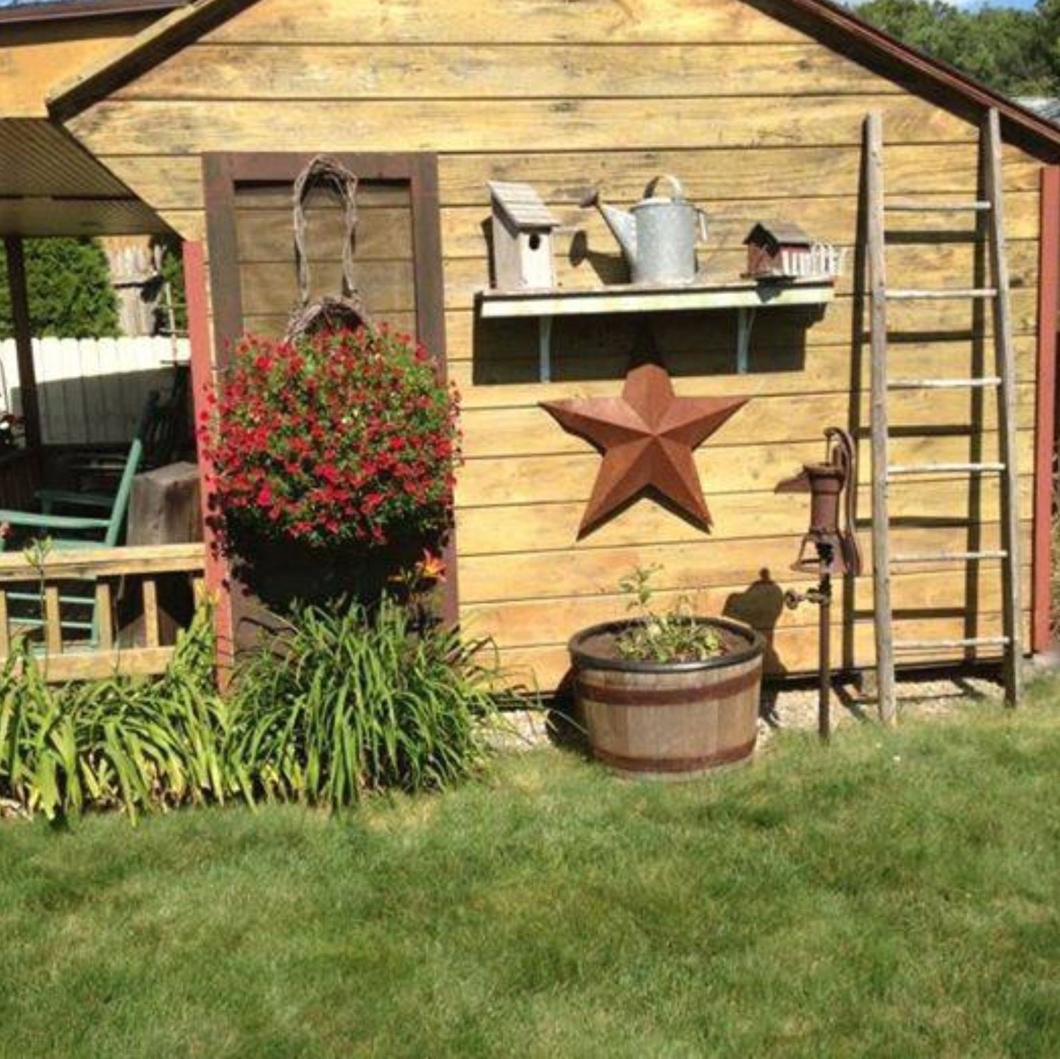 Country Rustic Garden Ideas