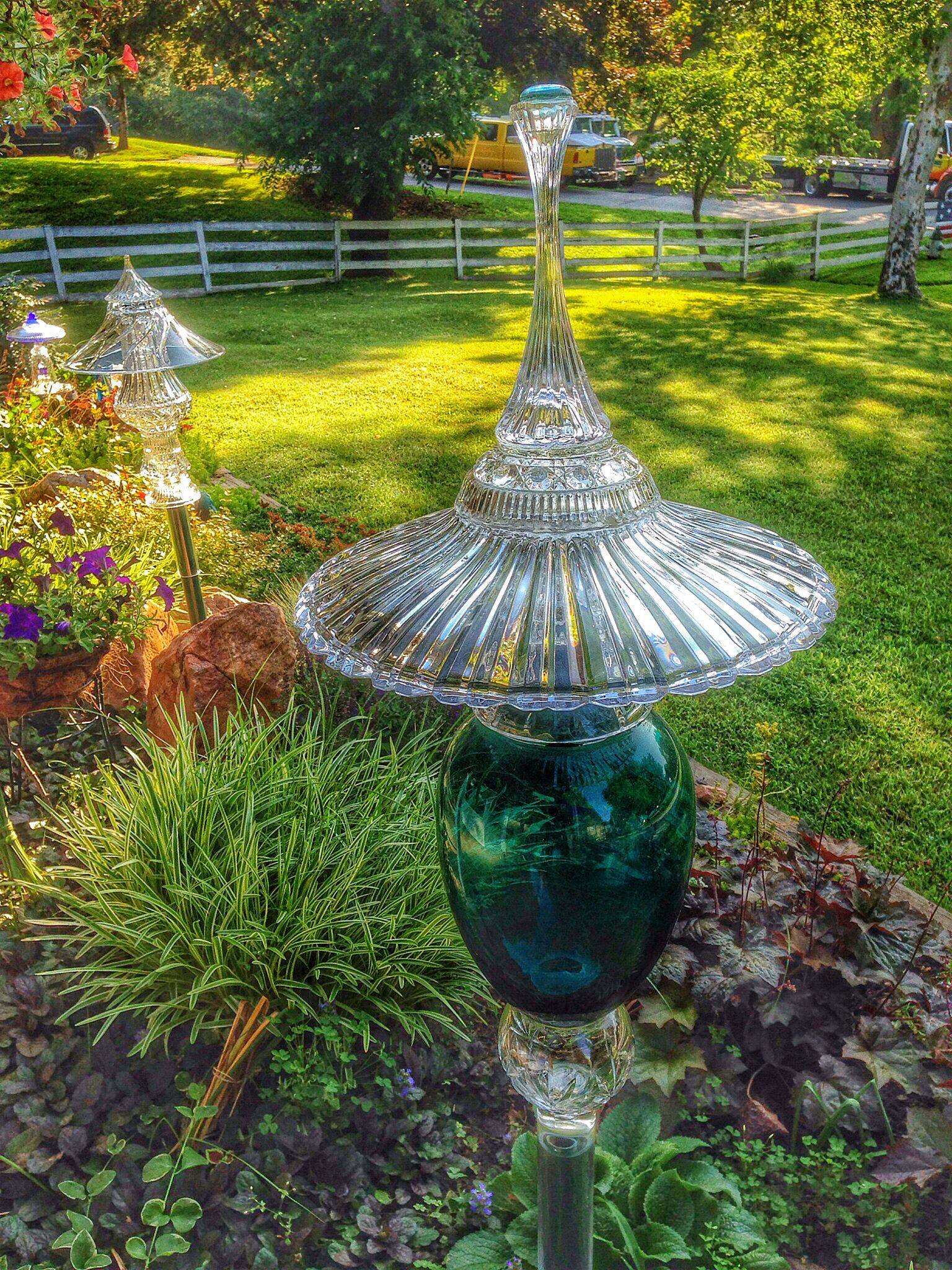 Most Brilliant Garden Junk Repurposed Ideas