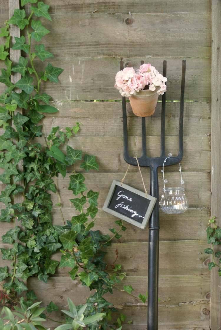 A Shabby Chic Garden