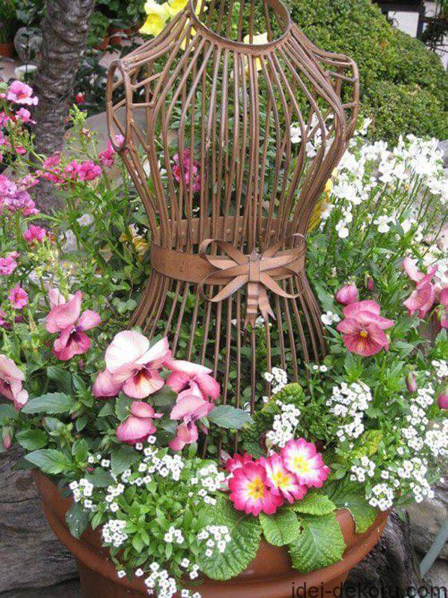 Best Vintage Garden Decor Ideas