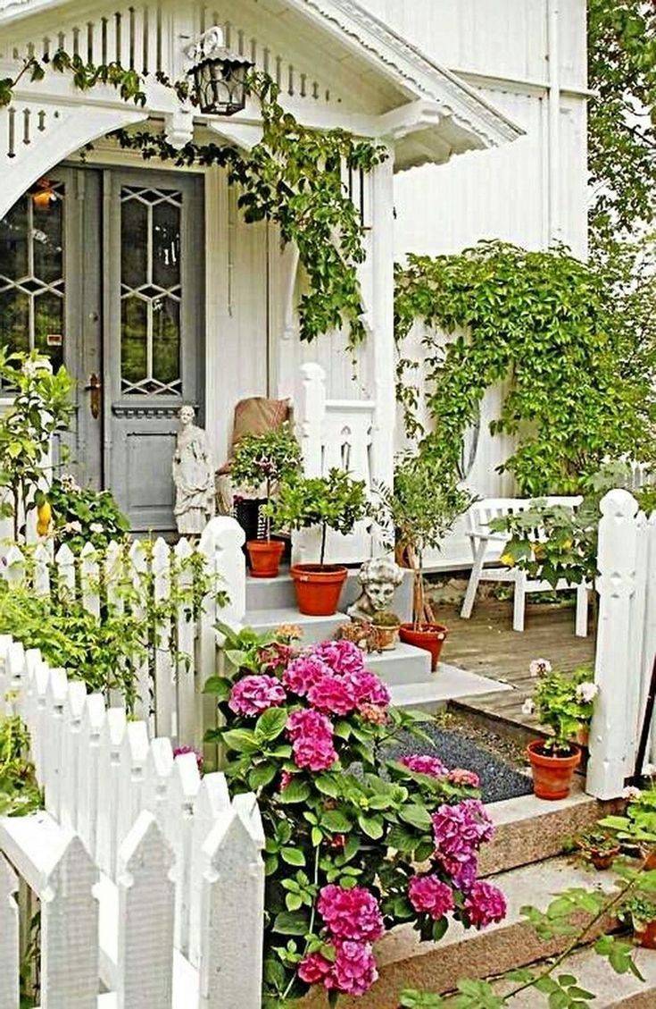 Charming Cottage Style Garden Ideas