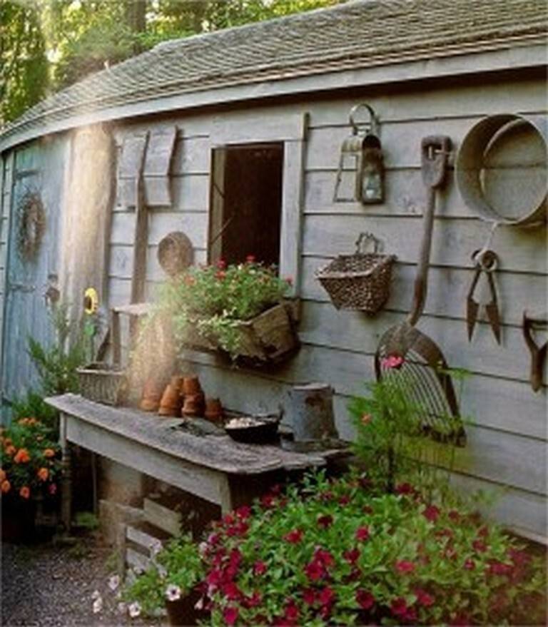 Most Beautiful Vintage Garden Ideas