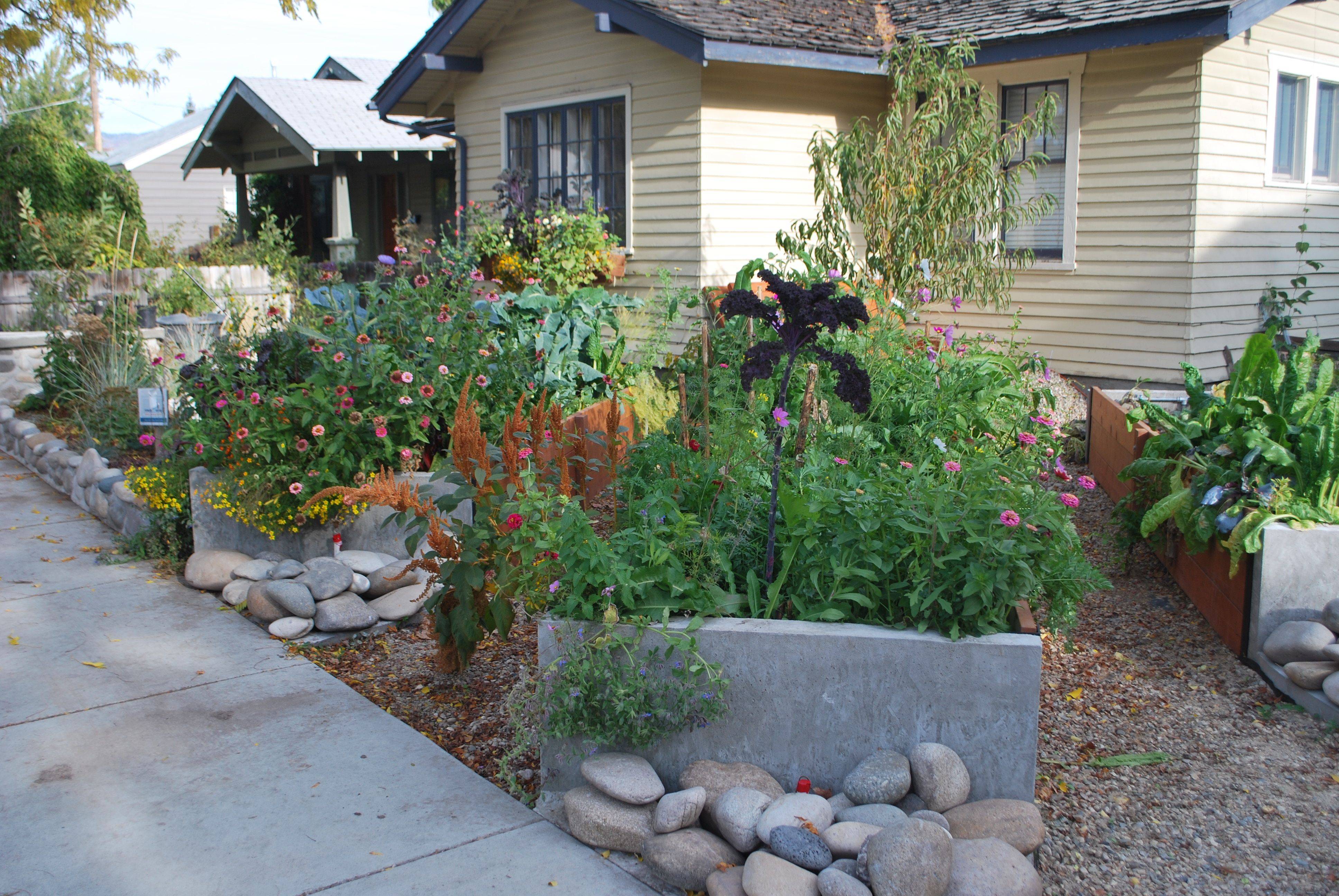 Wasson Farm Frontyard Planter Bed Installation