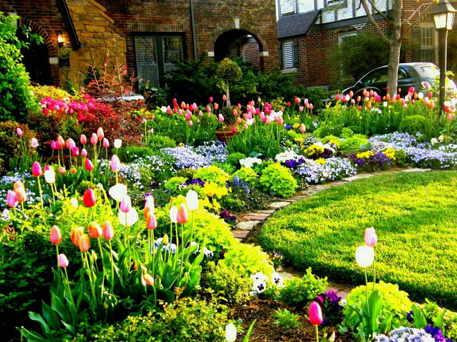 Lovely Small Flower Gardens