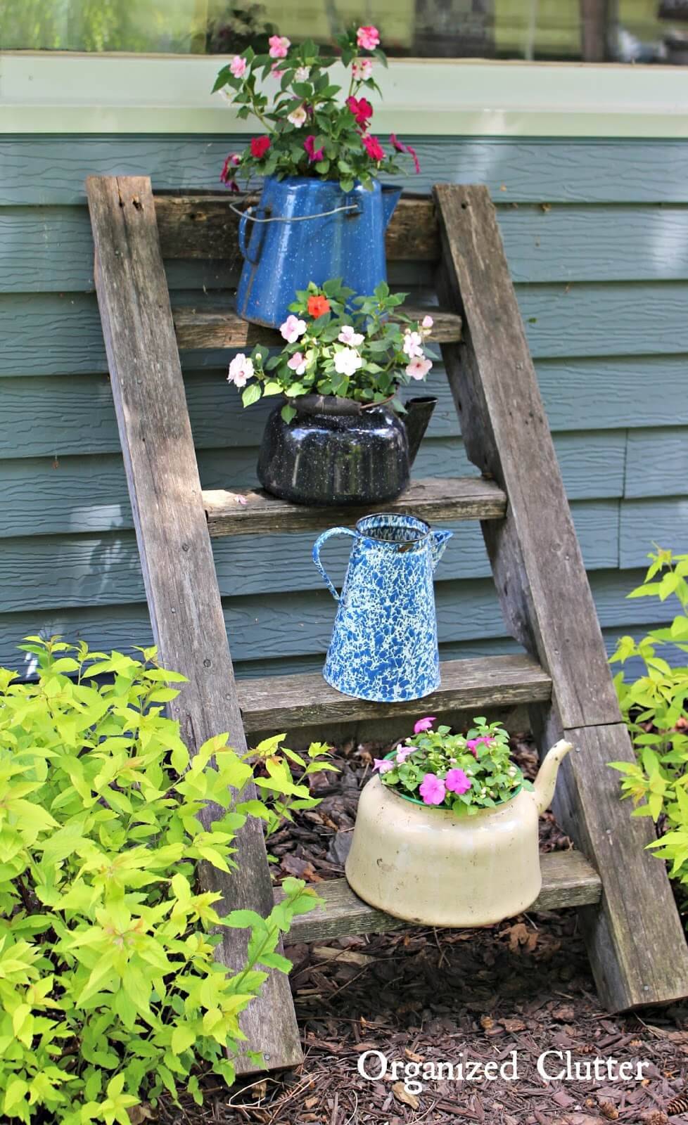 Simple Diy Vintage And Rustic Garden Decor Ideas