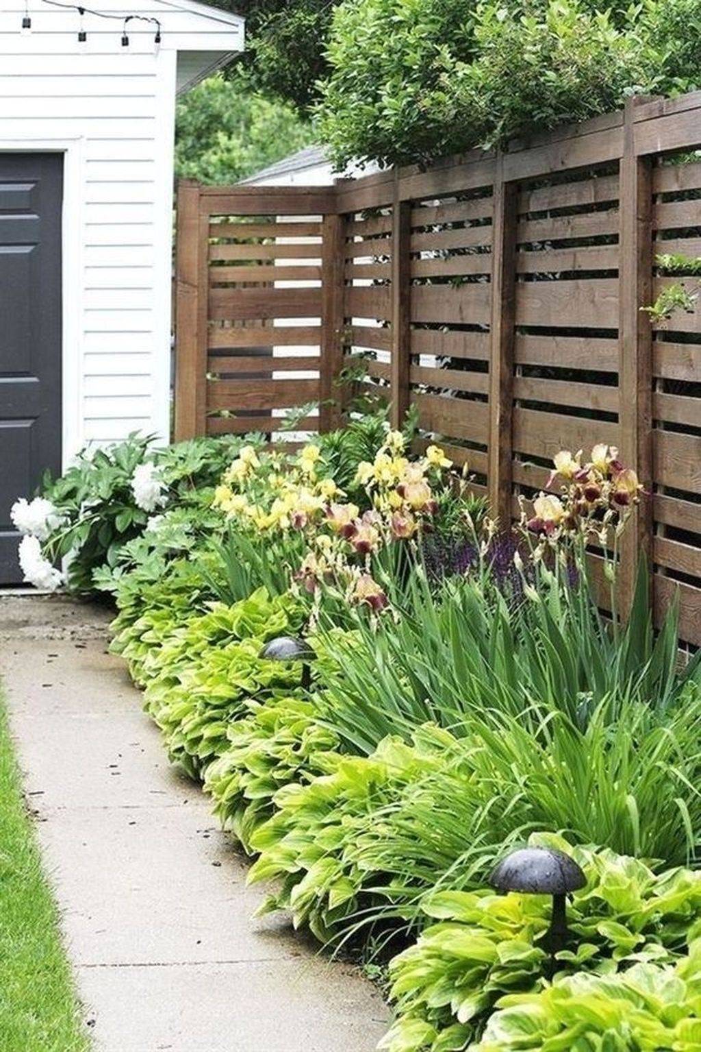 Inspiring Front Yard Fence Design Ideas Hmdcrtn