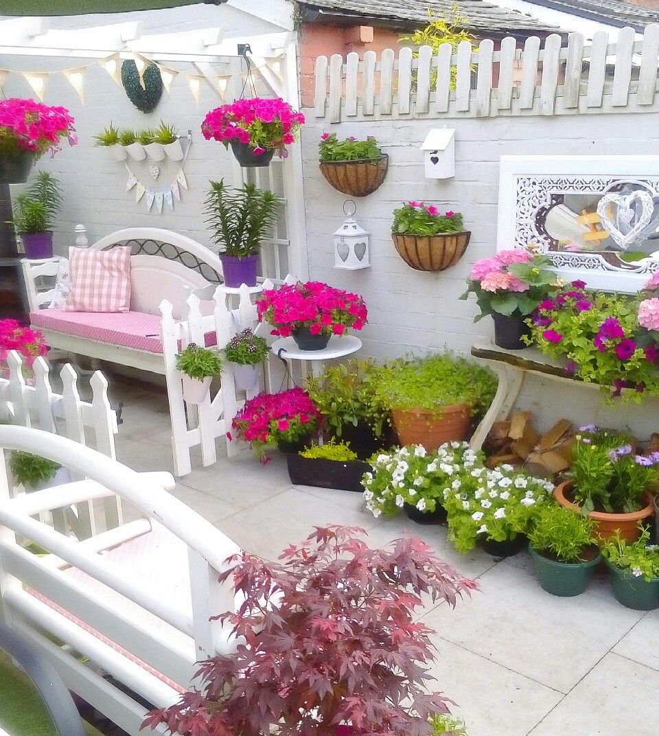 Olivias Romantic Home