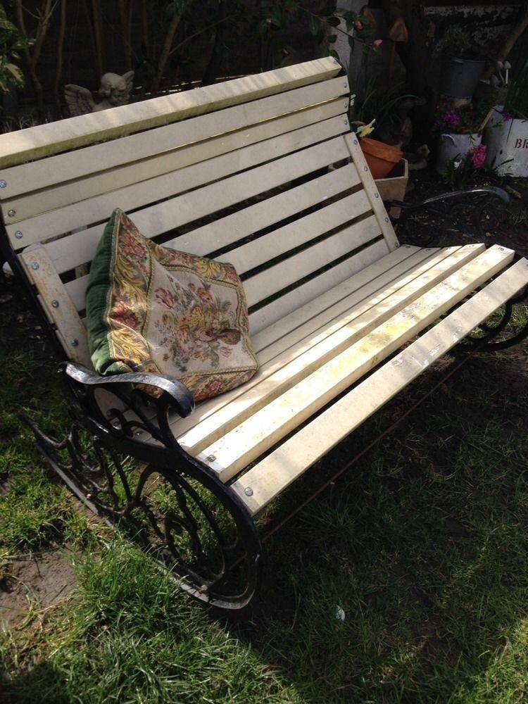 Antique Garden Benches Ideas