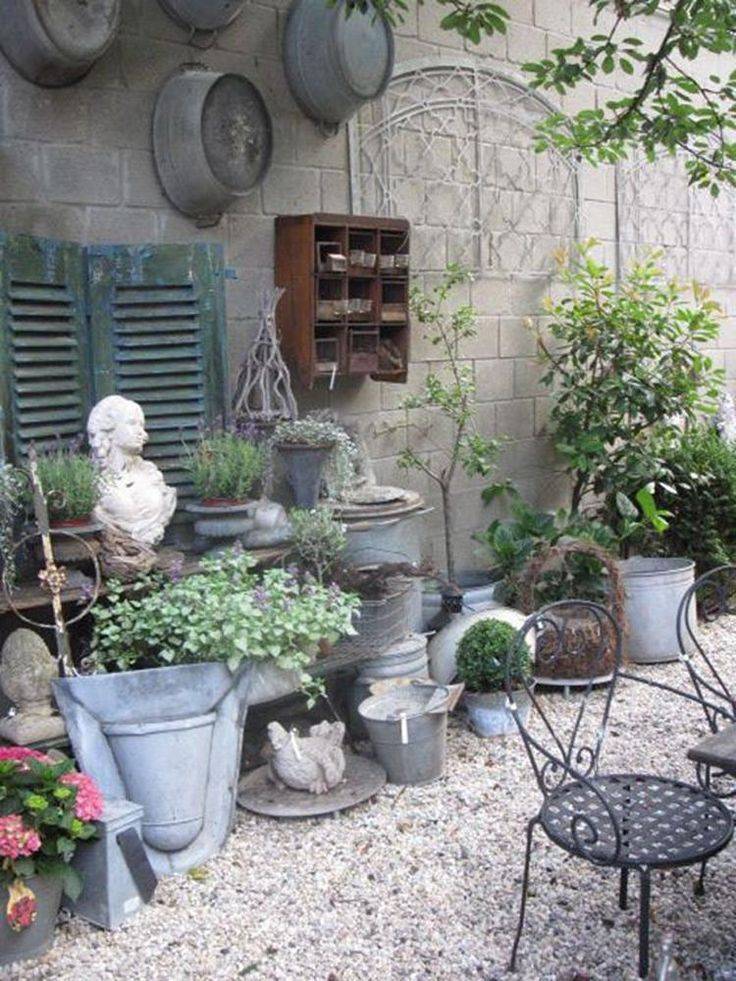Shabby Chic Garden Decor