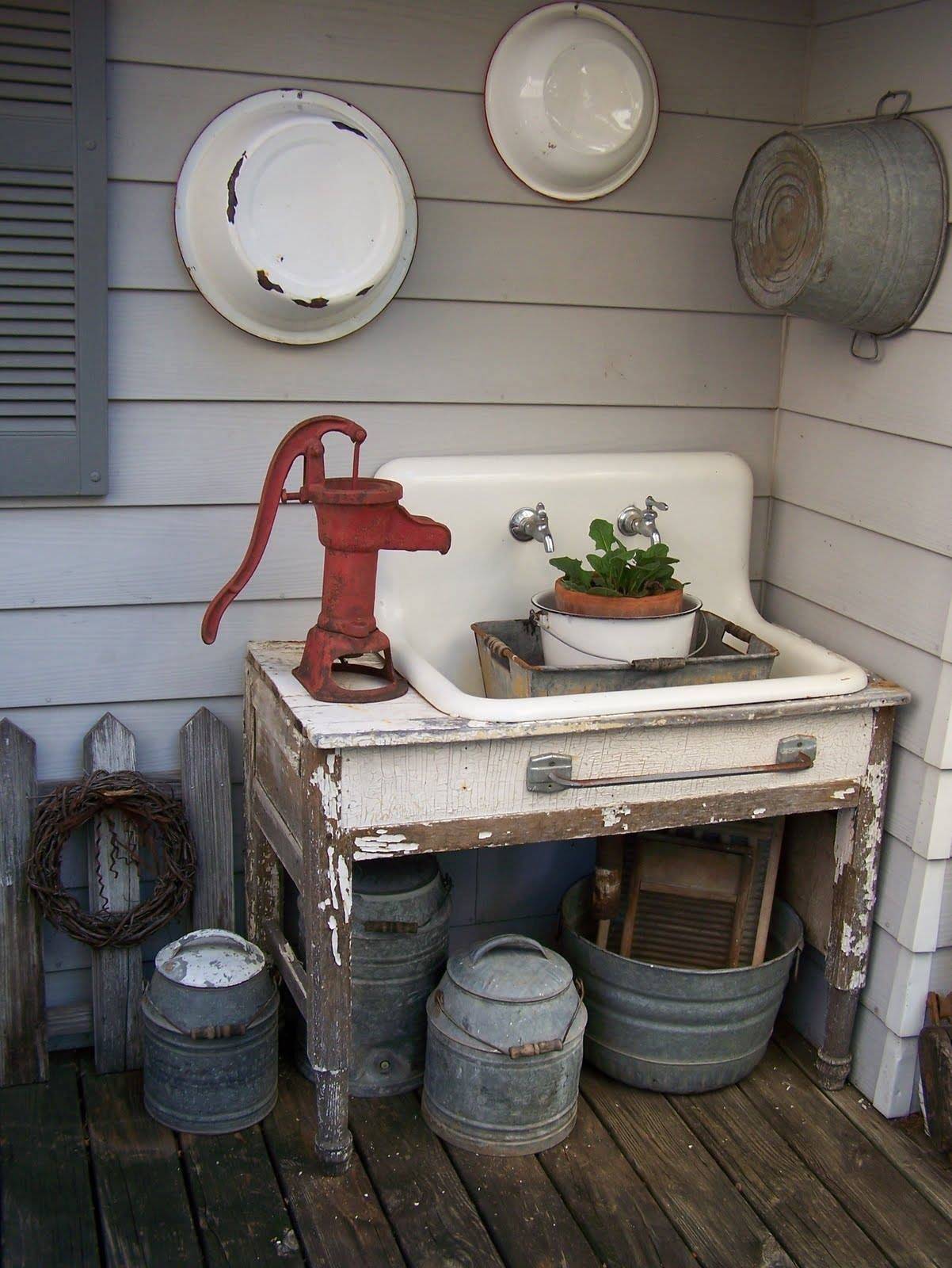 The Vintage Bazaar Outdoor Garden Sink
