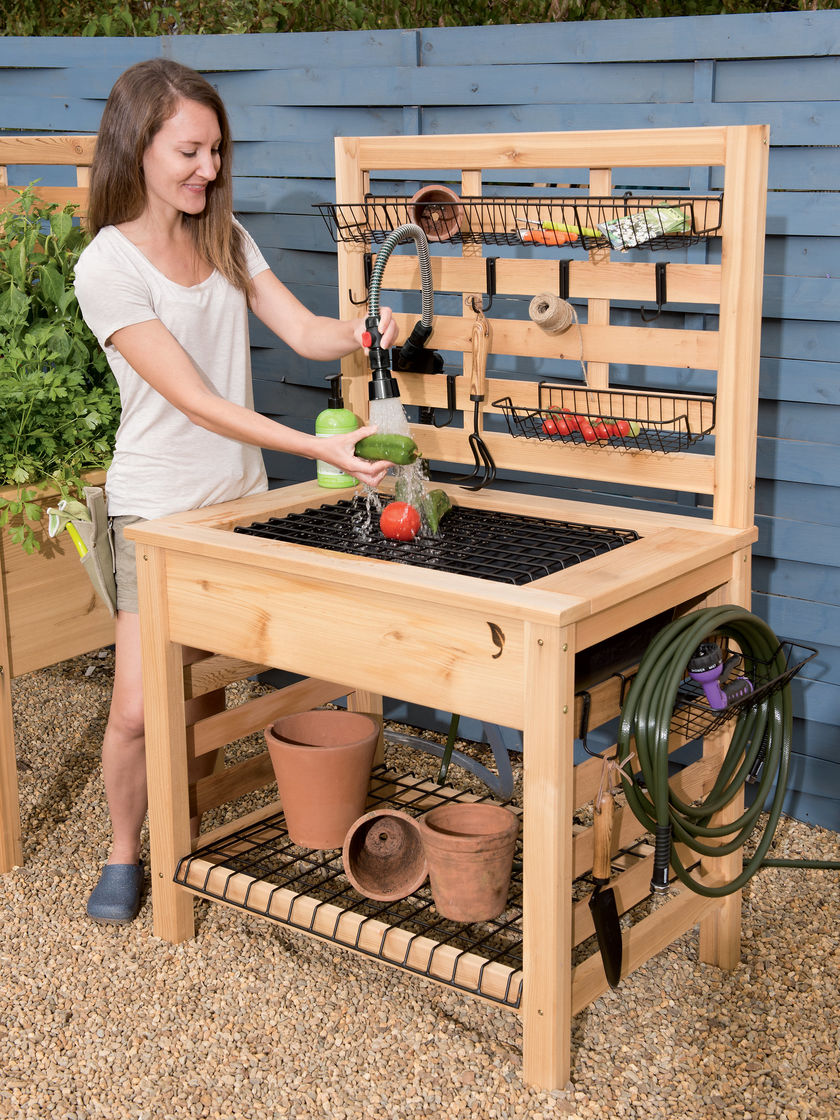 Outdoor Potting Bench