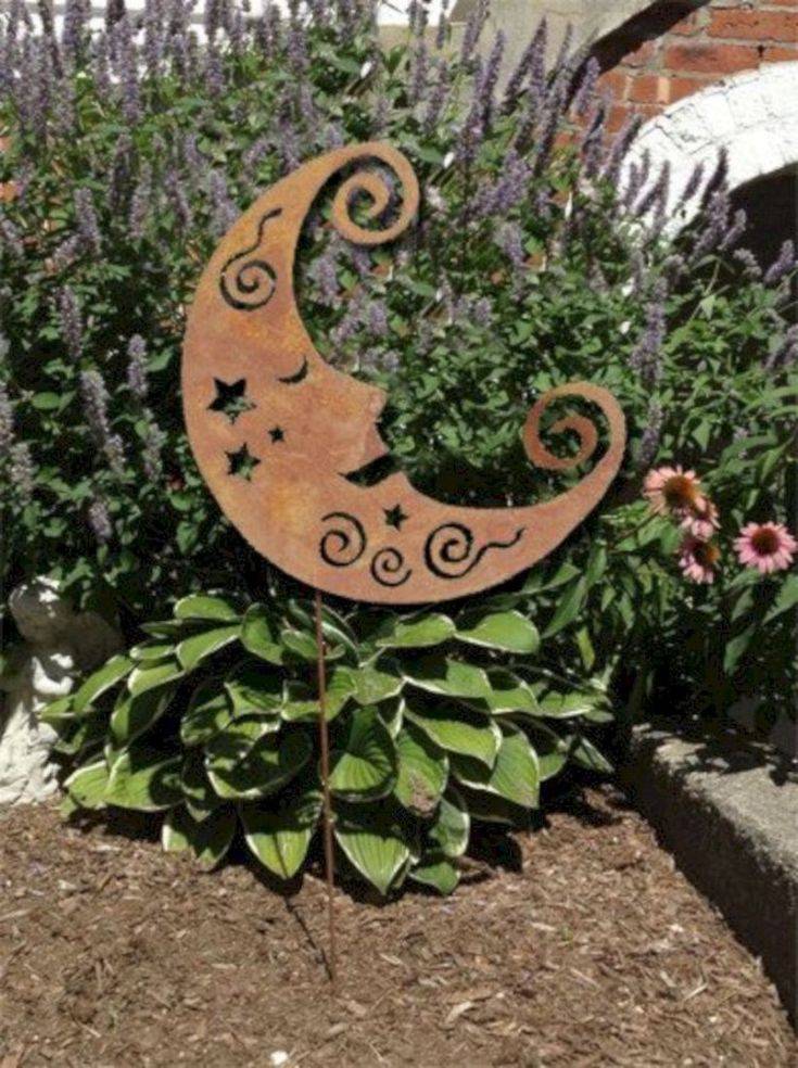 Unique Outdoor Metal Garden Art Ideas