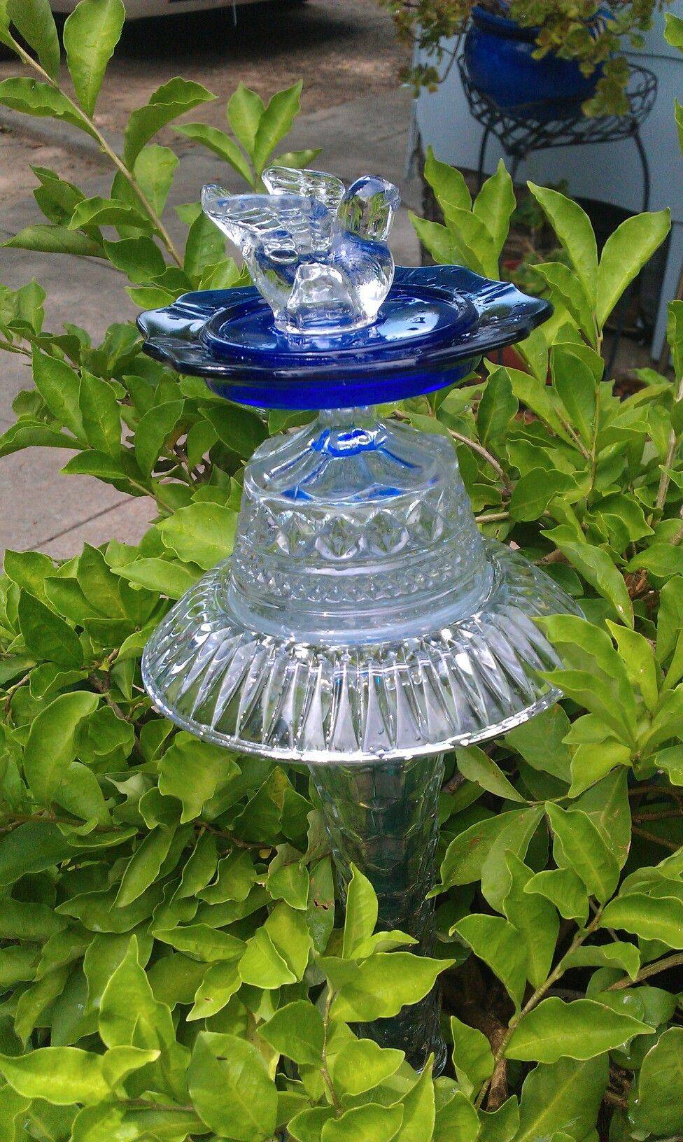 Best Glass Totems Garden Art Ideas