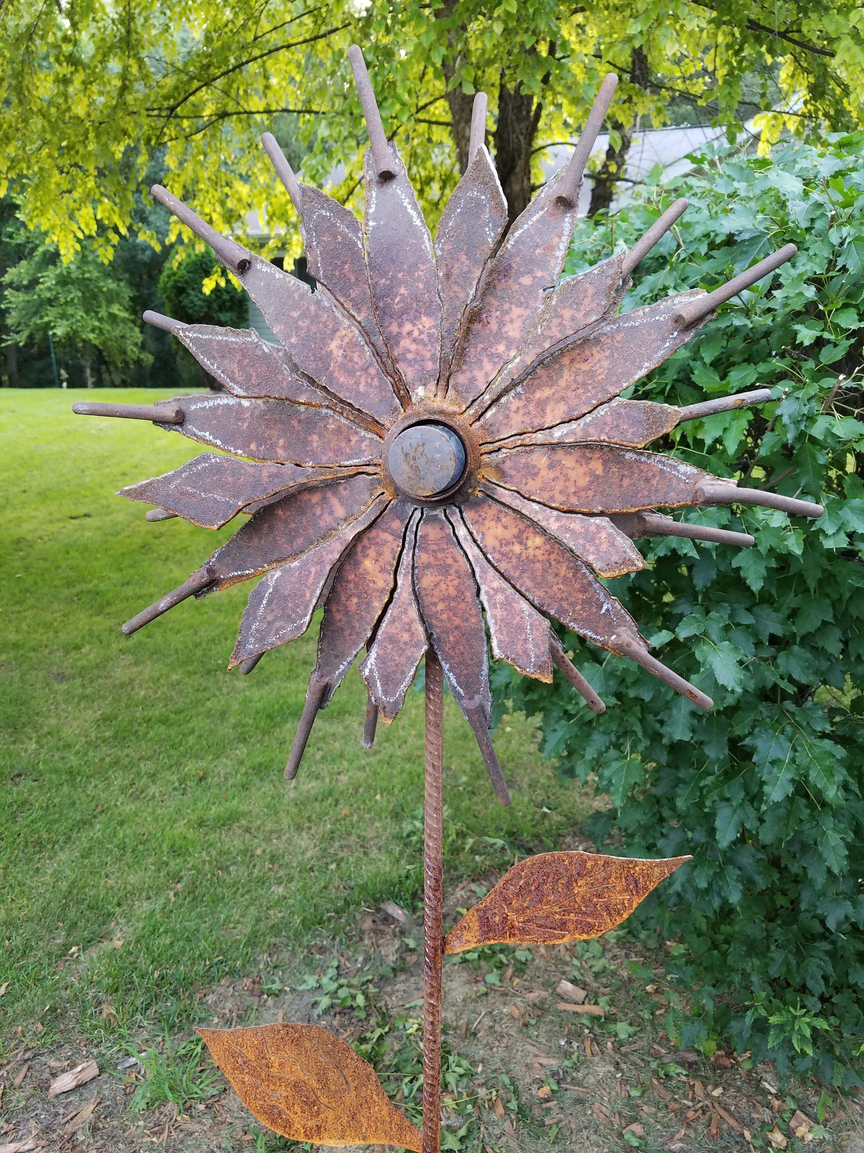 Fantastic Metal Garden Art Design Ideas