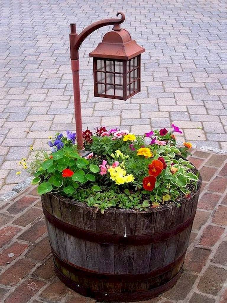 Simple Diy Vintage And Rustic Garden Decor Ideas