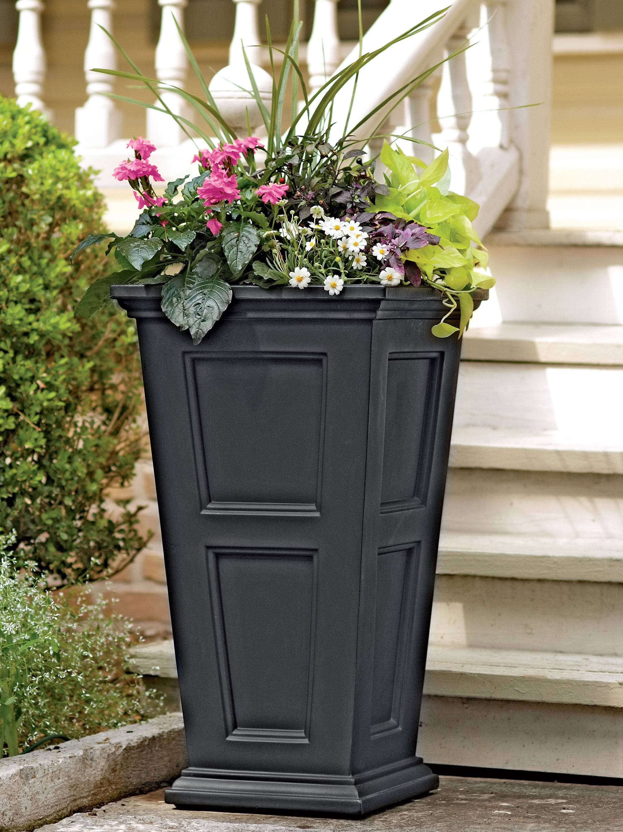 Beautiful Container Garden Flowers Ideas