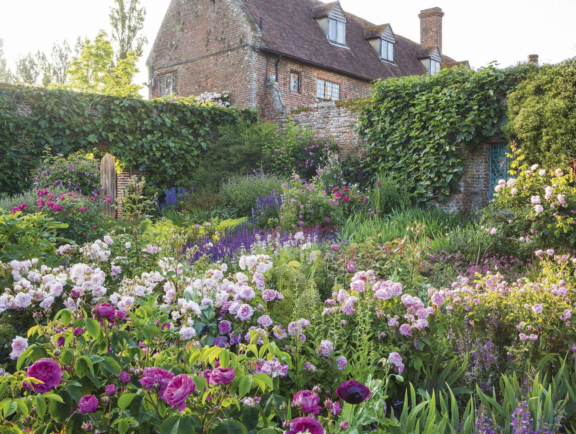 Sunken Rose Garden