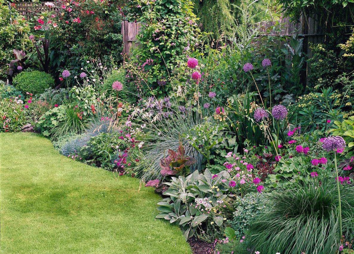 Flower Bed Garden Layout