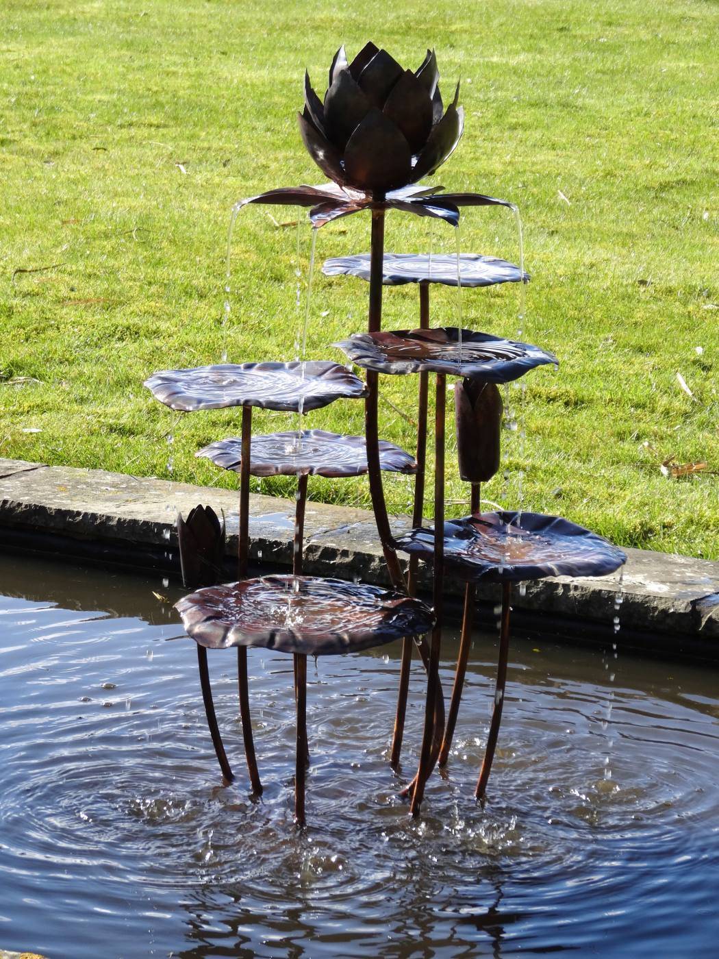 Frog Tiers Water Fountain