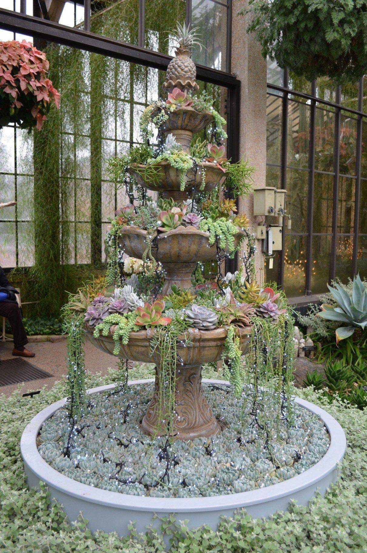 Flower Fountain Front Yard Landscaping Design