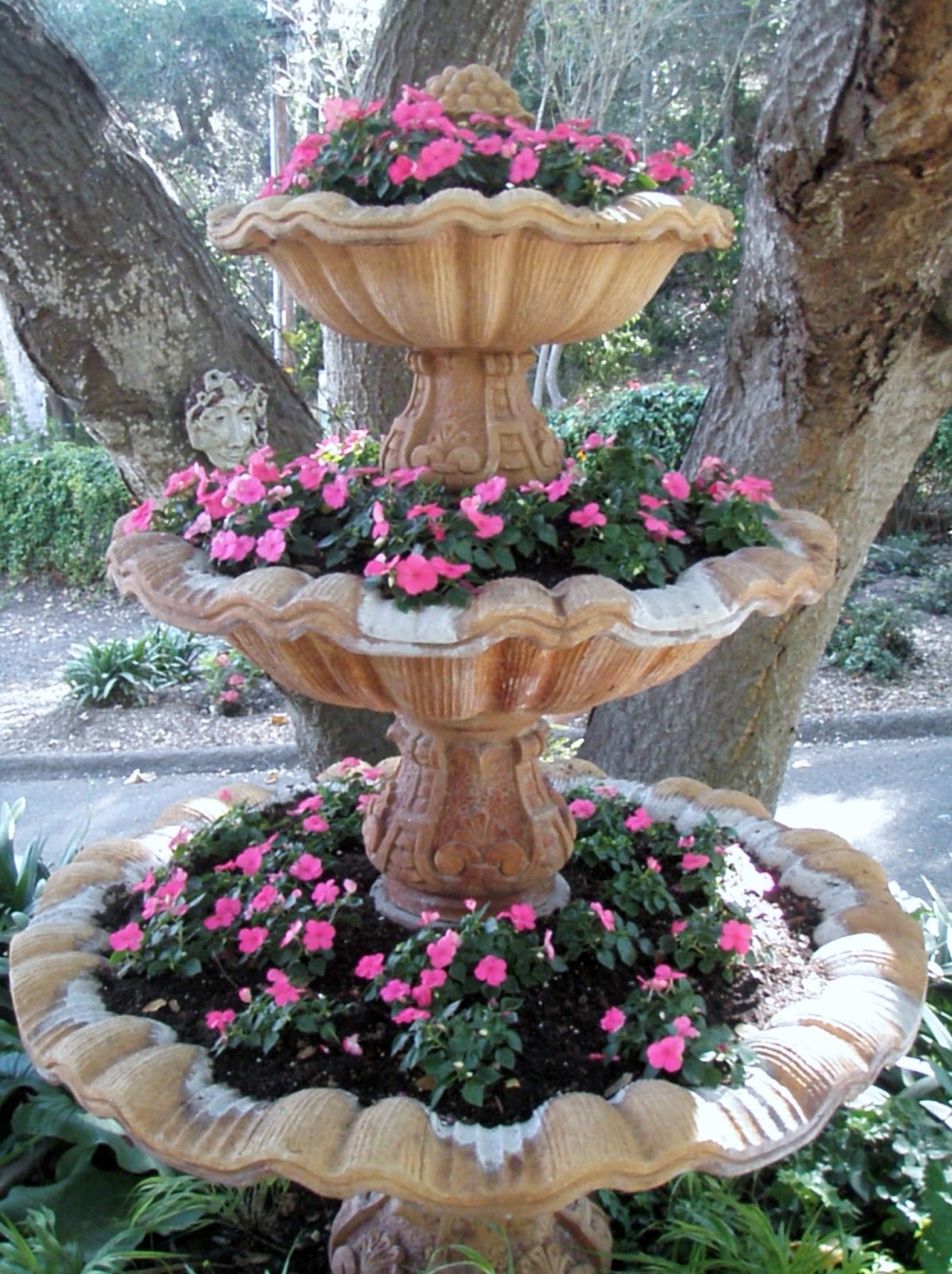 Most Amazing And Creative Broken Fountain Designs Ideas