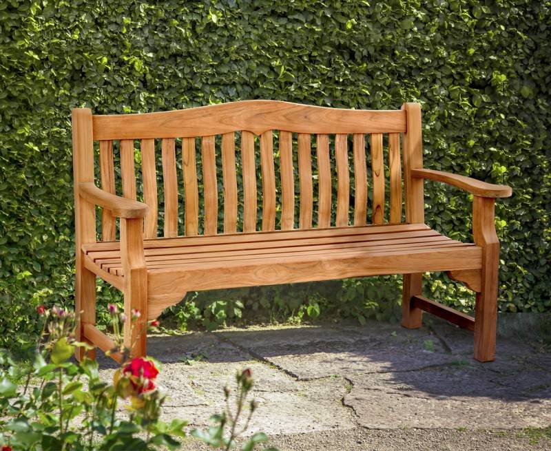 Amazing Backyard Rose Garden Ideas