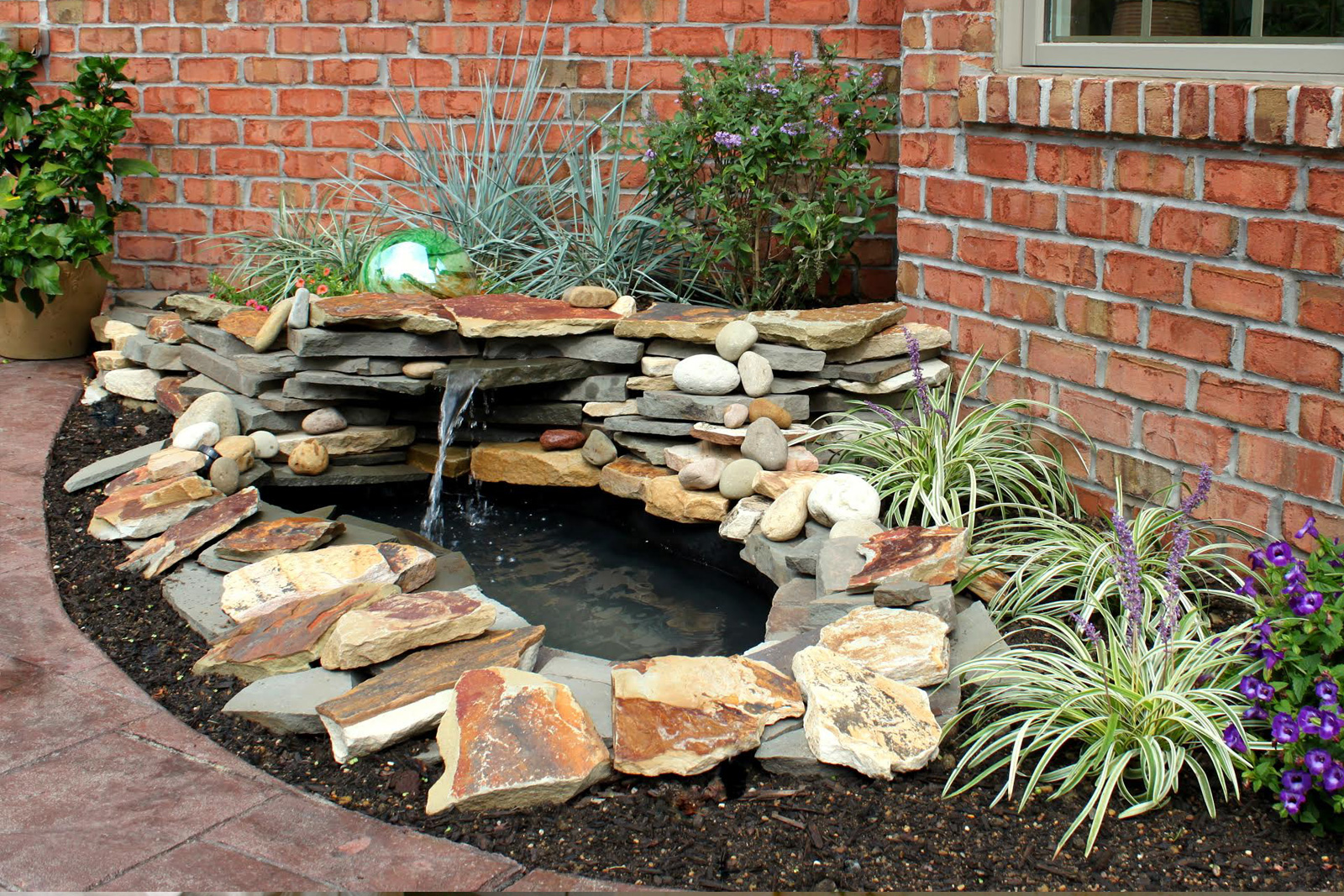 Yourself Landscaping Ideas