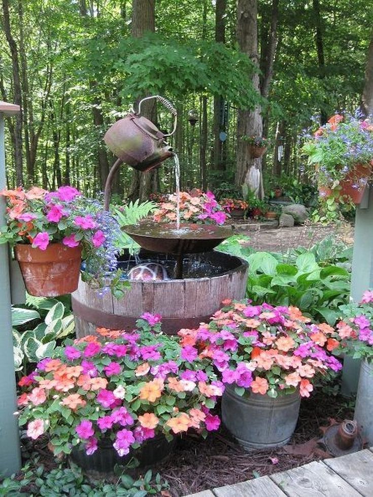 Fascinating Teapot Garden Decor Ideas
