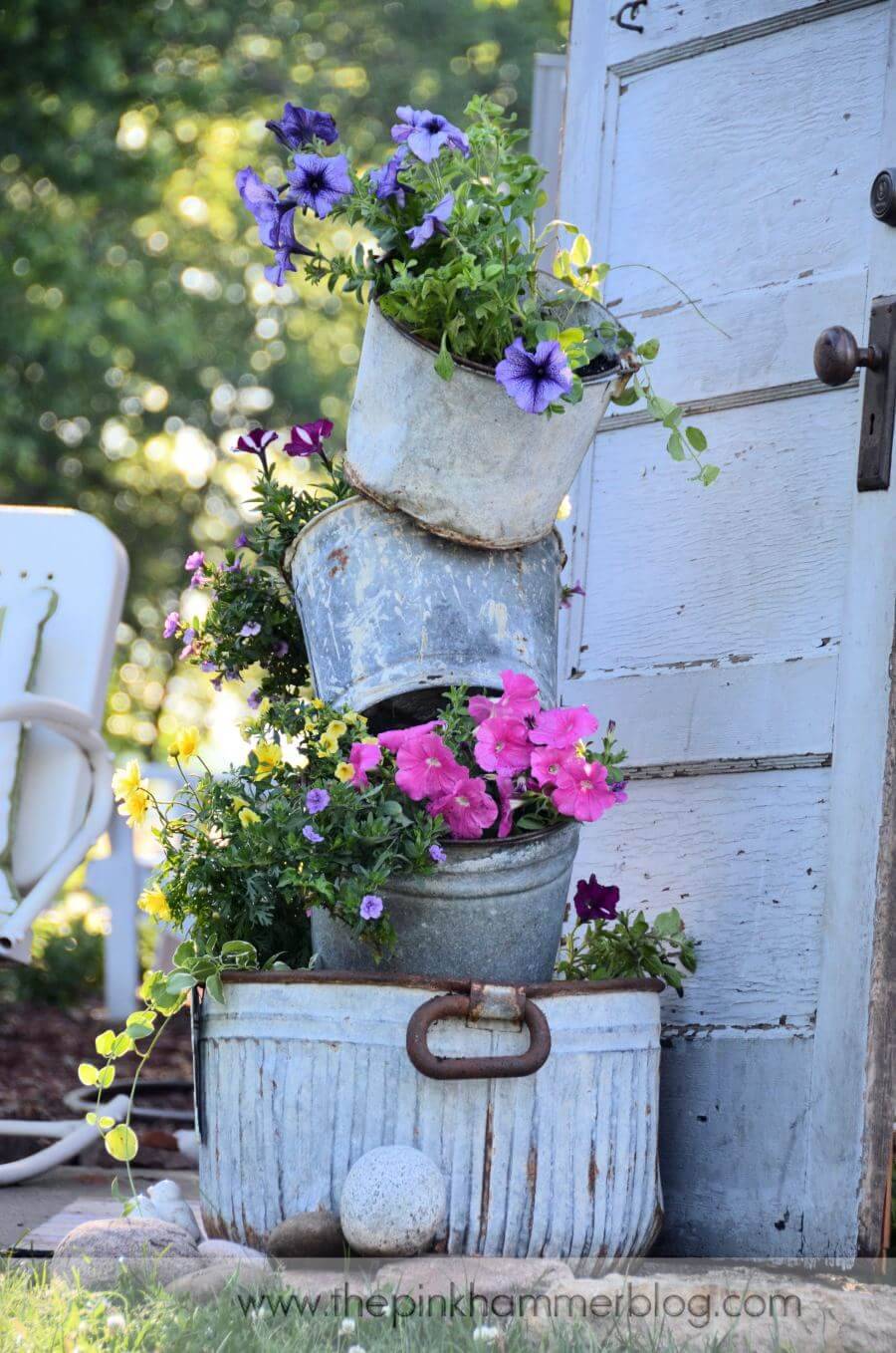 Pretty Vintage Garden Decor