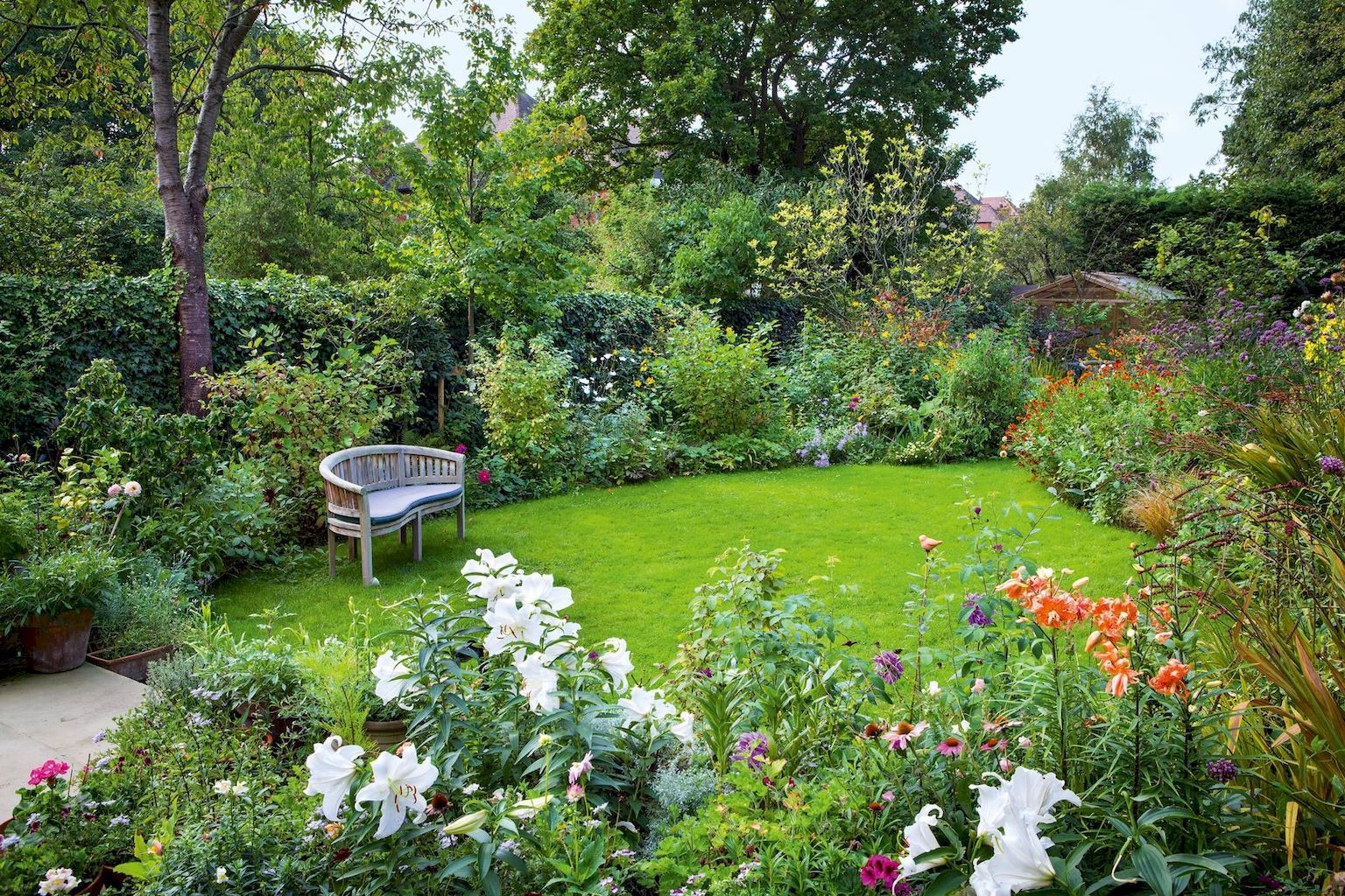 Spectacular Private Small Garden Design Ideas