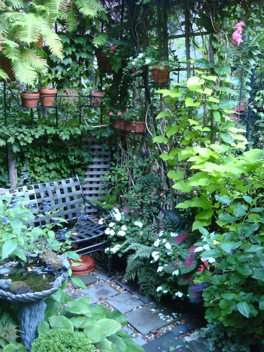 Antique Brick Courtyard