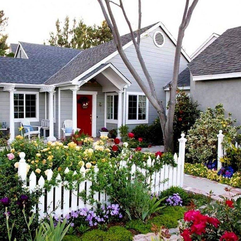 Stunning Front Yard Cottage Garden Landscaping Ideas