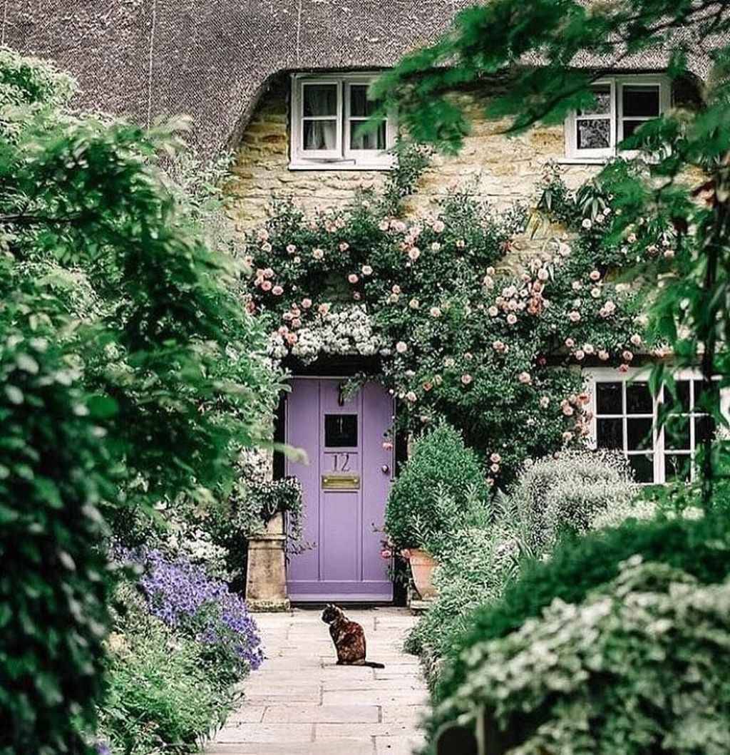 Stunning Small Cottage Garden Ideas