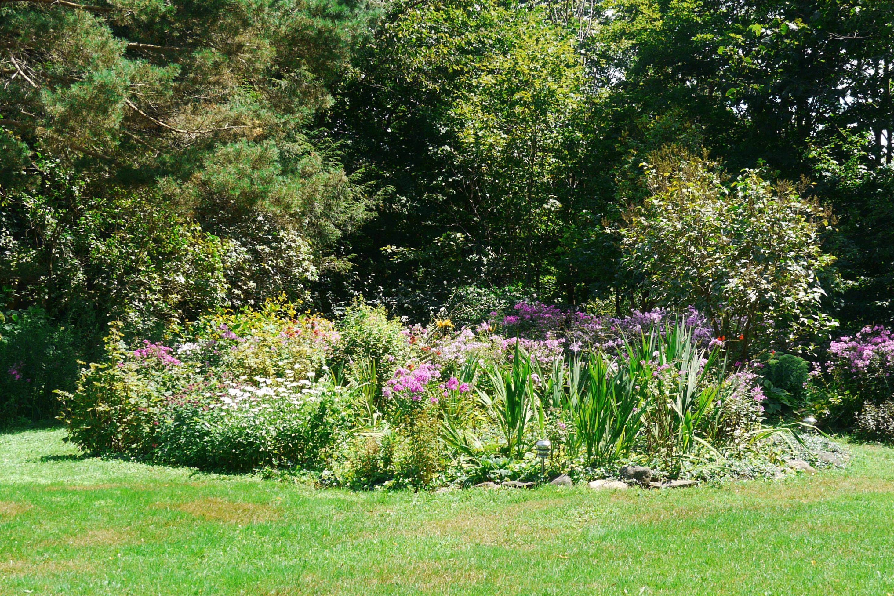 Garden Art International Photograph International Peace Ga