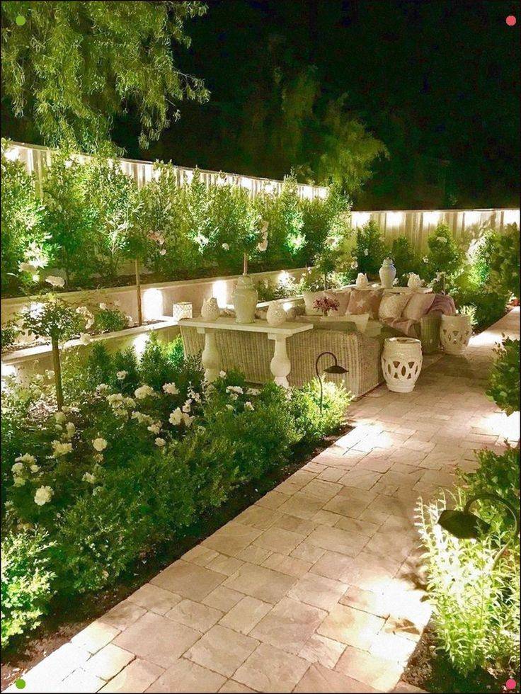A Romantic Garden