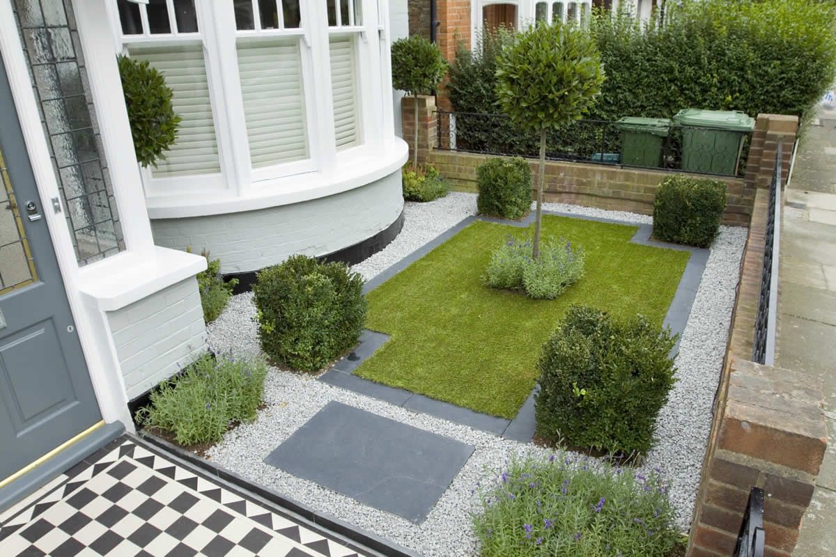 Formal Front Garden Courtyard Landscaping