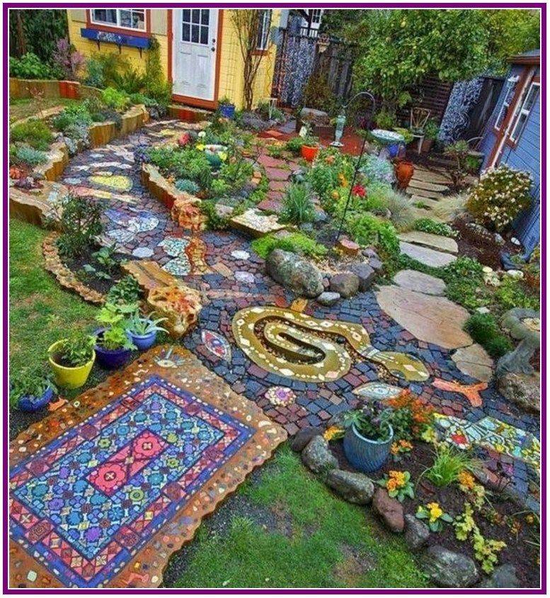 Cute Totem Glass Garden Art