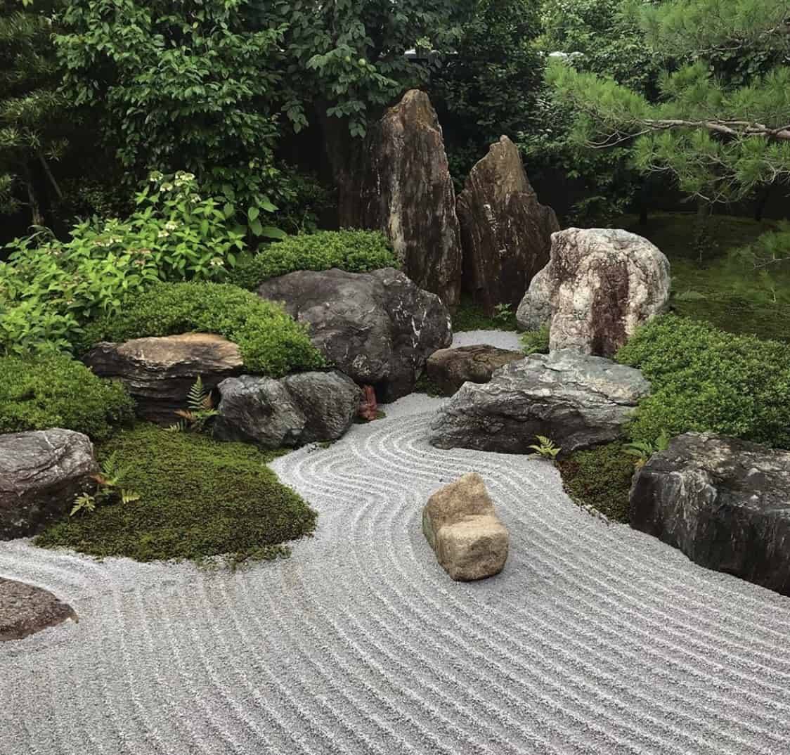 Incredible Small Backyard Zen Garden Ideas