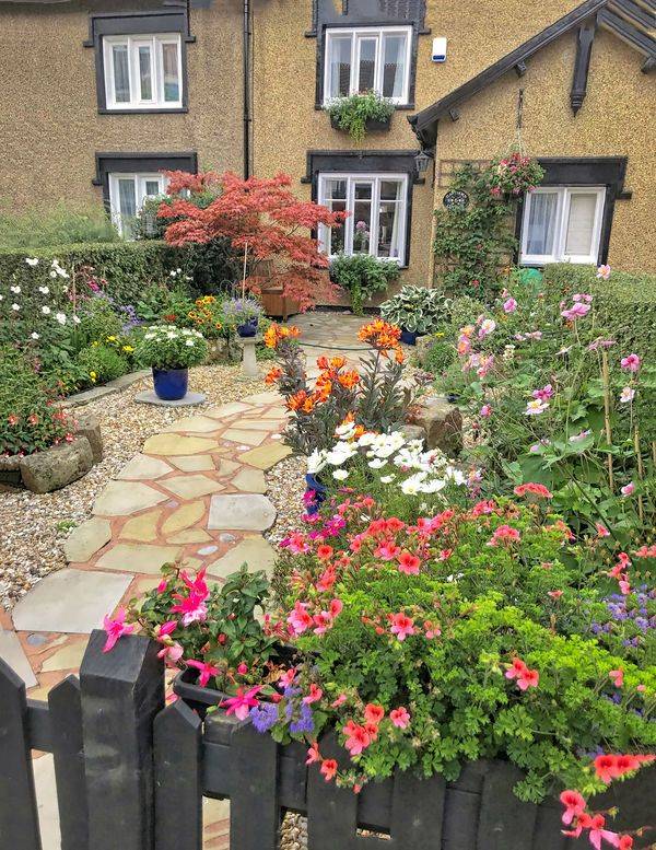 Small Cottage Garden Ideas