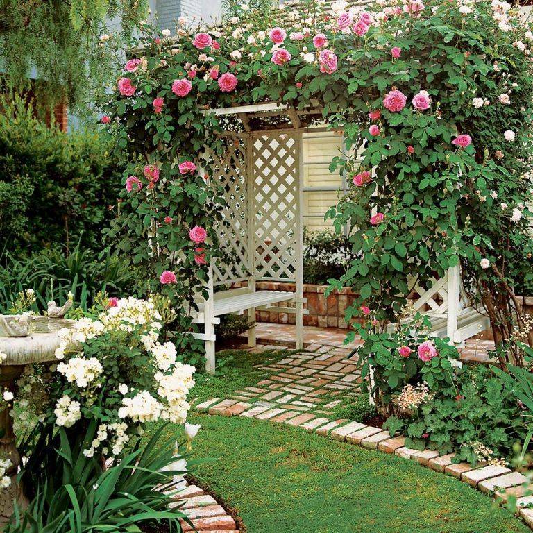 Large Rose Trellis Rose Trellis