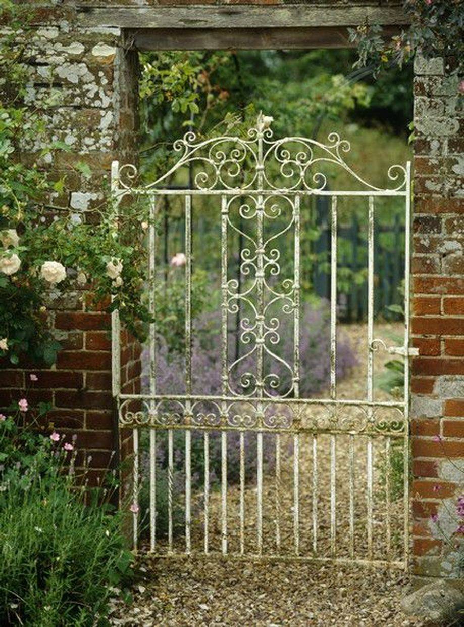 Stunning Rustic Garden Gates Ideas