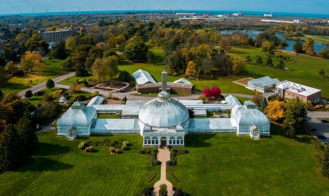 Buffalo And Erie Co Botanical Gardens