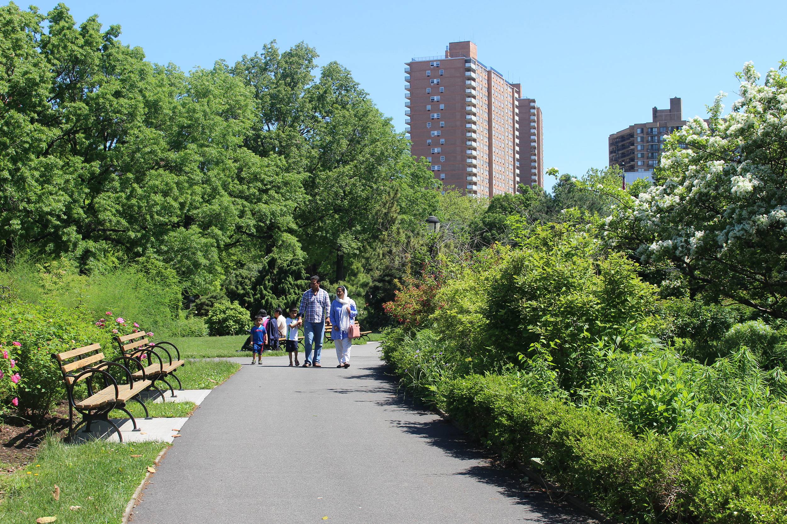 Queens Park Garden Bridge